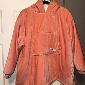 The comfy wearable blanket hoodie coral pink OS